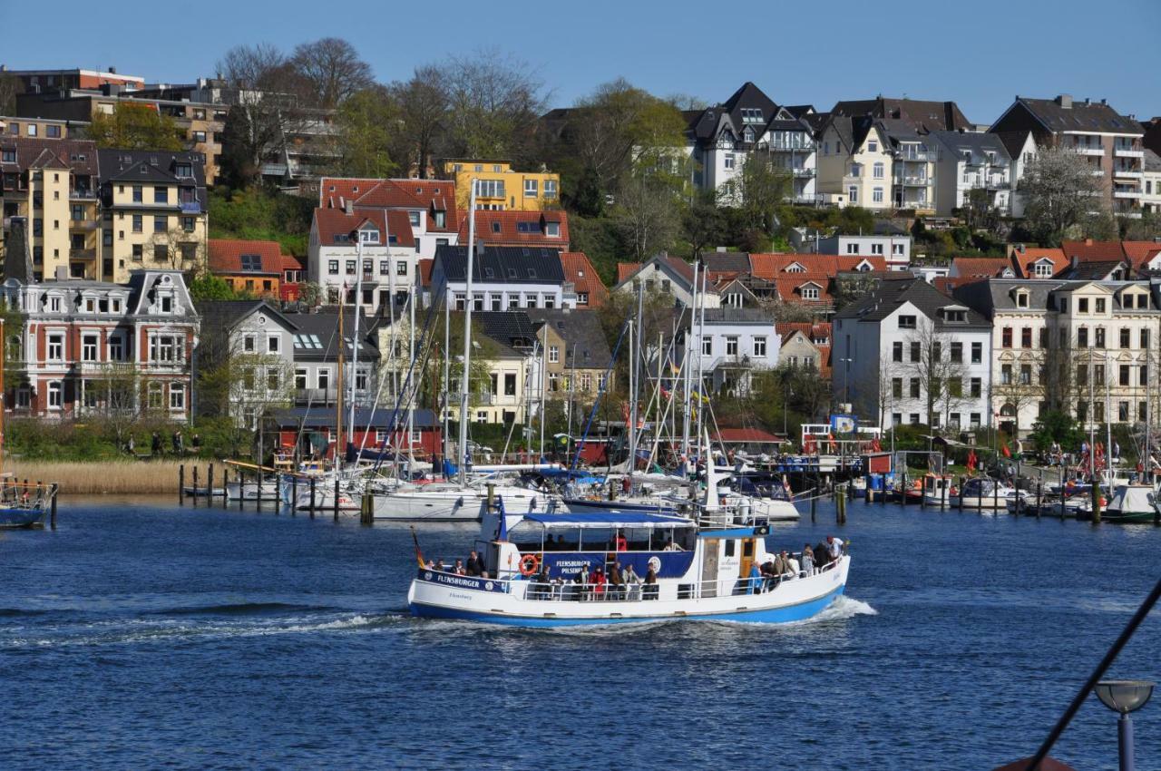 Ferienwohnung Hafenblick vom Kapitänshaus Flensburg Exterior foto