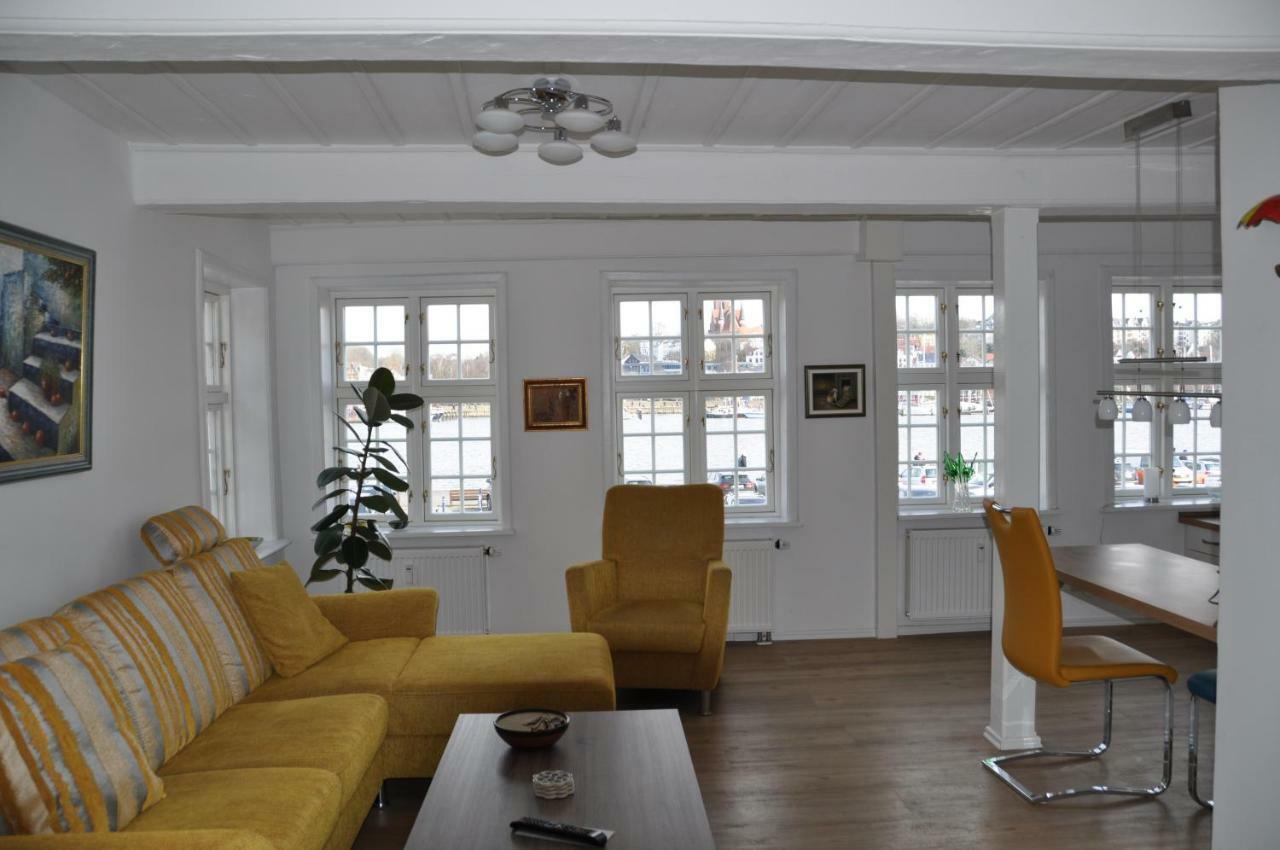 Ferienwohnung Hafenblick vom Kapitänshaus Flensburg Exterior foto